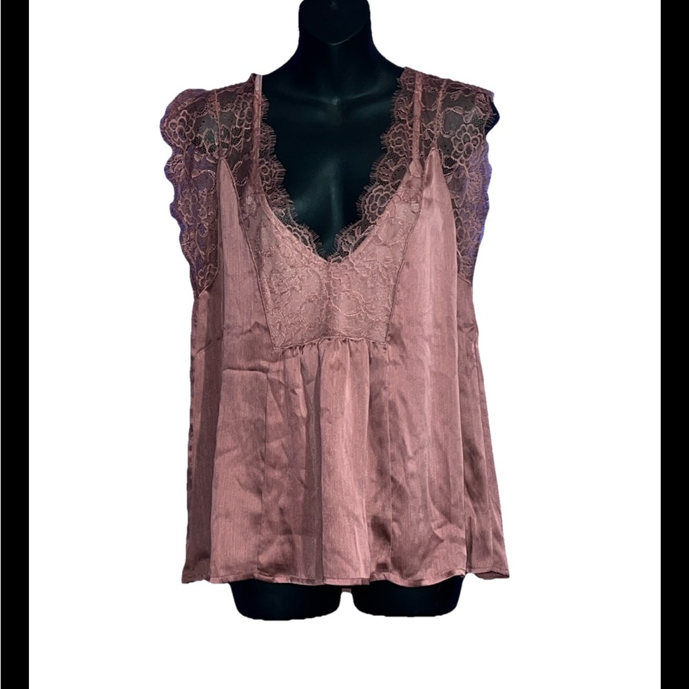 NWT! Lovestitch satin blouse office siren, Small.
